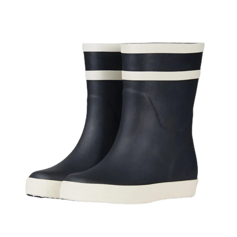 Spring and Summer New Catwalk Rain Boots Women's Mid-tube Rain Boots Fashionable Water Shoes Comfortable and Outer Wear Women's
Spring and Summer New Catwalk Rain Boots Women's Mid-tube Rain Boots Fashionable Water Shoes Comfortable and Outer Wear Women's