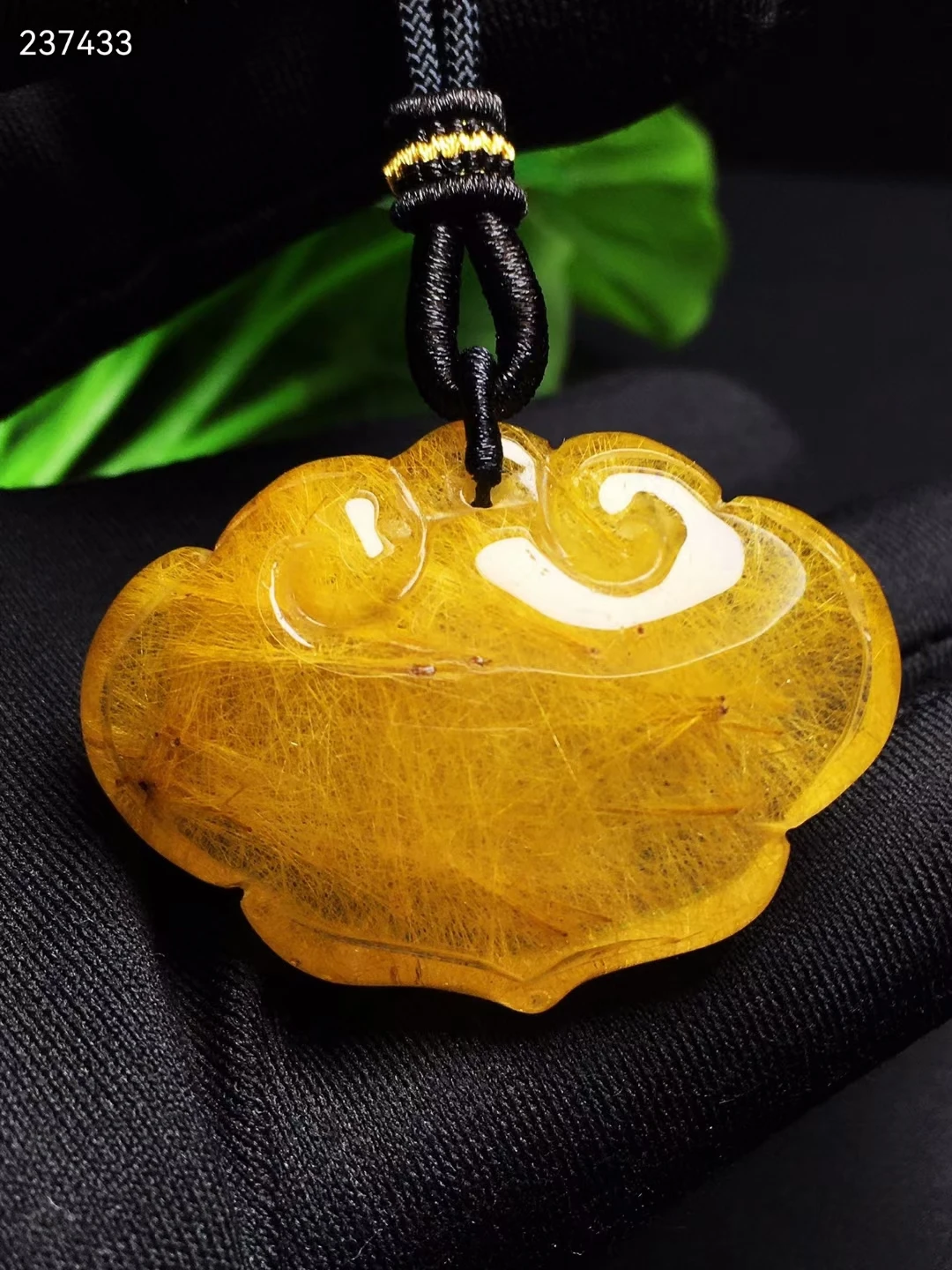 Natural Gold Rutilated Quartz Safe Lock Pendant Women Men 42*31*15mm Brazil Clear Crystal Fashion Pendant Jewelry AAAAAA
Natural Gold Rutilated Quartz Safe Lock Pendant Women Men 42*31*15mm Brazil Clear Crystal Fashion Pendant Jewelry AAAAAA