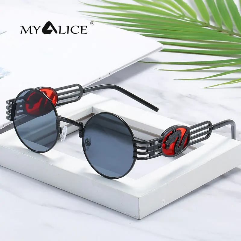MYALICE Fashion Retro Round shape Sunglasses Hollow out Dragon shape Carved Glasses legs Hip Hop Popularity gafas de sol UV400
MYALICE Fashion Retro Round shape Sunglasses Hollow out Dragon shape Carved Glasses legs Hip Hop Popularity gafas de sol UV400