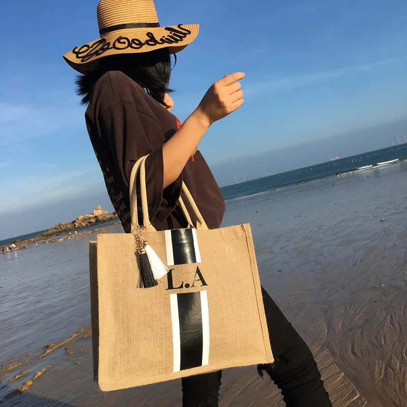 Small Large Personalised intial Jute/Beach bag school bags Custom glitter monogrammed beach tote bag makeup pouches toiletry kit
Small Large Personalised intial Jute/Beach bag school bags Custom glitter monogrammed beach tote bag makeup pouches toiletry kit