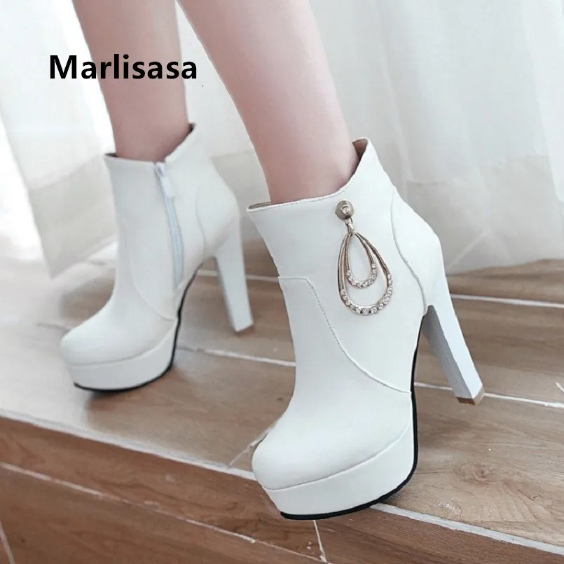 Marlisasa Women Cute Sweet Black Pu Leather Plus Size Boots Lady Cool Comfortable White Boots Damskie Buty F6050
Marlisasa Women Cute Sweet Black Pu Leather Plus Size Boots Lady Cool Comfortable White Boots Damskie Buty F6050