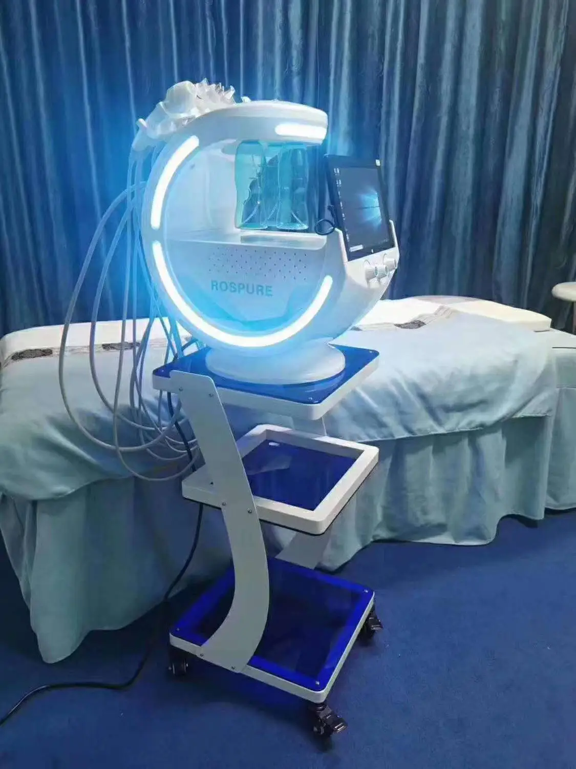 2021 Magic Deep Cleaning Machine Mirror Skin Analyzer Face LiftingMicrodermoabrasion Oxygen Sprayer Hydrodermabrasion Tool
2021 Magic Deep Cleaning Machine Mirror Skin Analyzer Face LiftingMicrodermoabrasion Oxygen Sprayer Hydrodermabrasion Tool