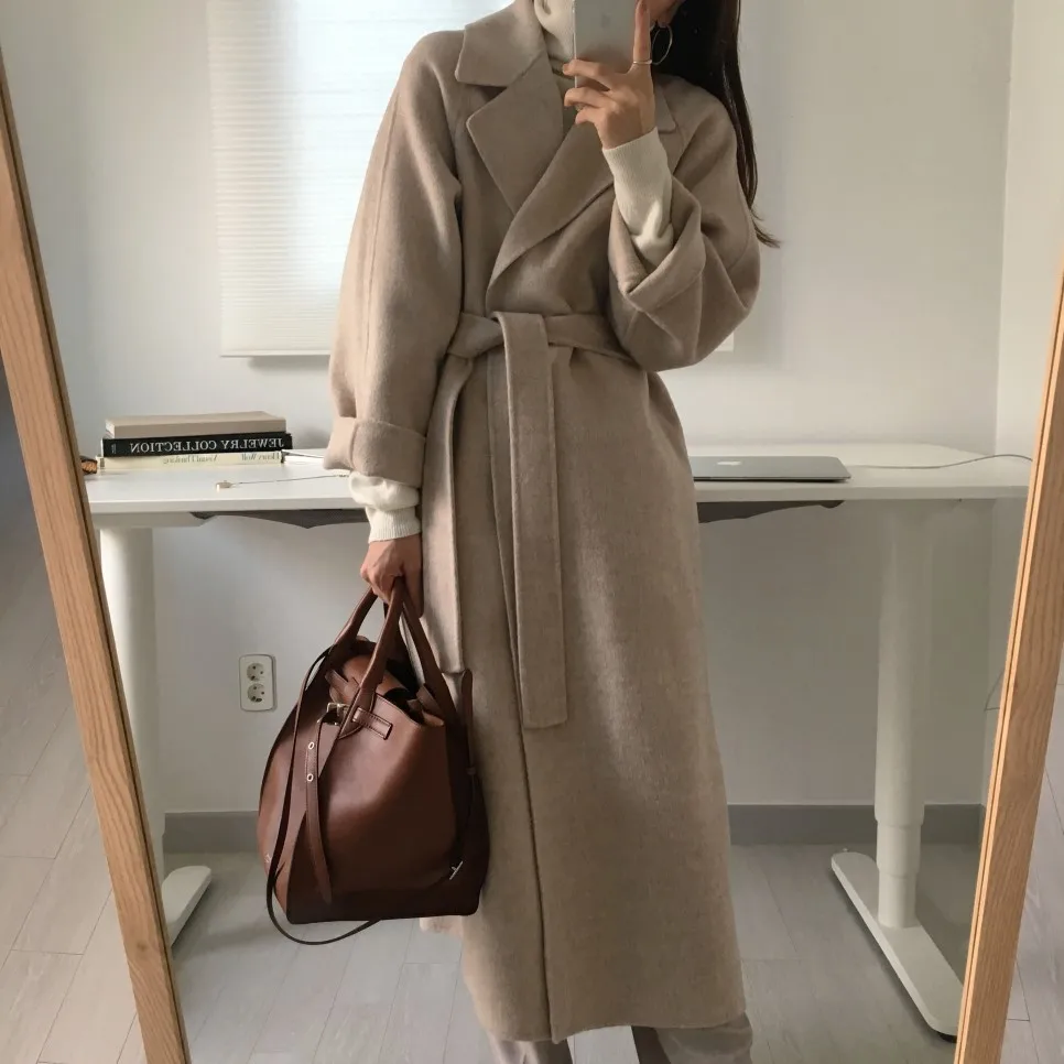 Korea Wool Blend Trench Coat Women Plus Size Long Sleeve Cashmere Outerwear Spring Autumn Winter Long Women Wool Coat With Belt
Korea Wool Blend Trench Coat Women Plus Size Long Sleeve Cashmere Outerwear Spring Autumn Winter Long Women Wool Coat With Belt