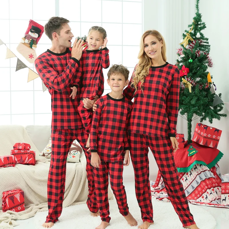 New Year Family Matching Christmas Pajamas Red Plaid Sleepwear Long-sleeved Suit Family Look Kids Baby Trousers Home Clothes
New Year Family Matching Christmas Pajamas Red Plaid Sleepwear Long-sleeved Suit Family Look Kids Baby Trousers Home Clothes
