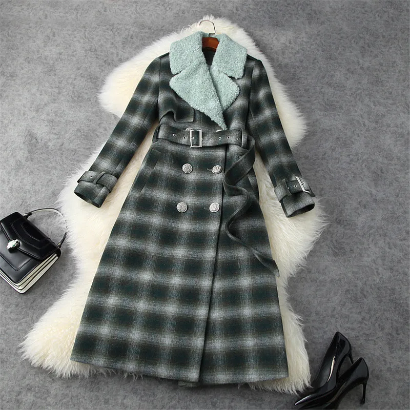 England Style Winter Runway Fashion Fur Collar Vintage Plaid Thick Woolen Jackets and Coats Women Long Overcoat Female Outerwear
England Style Winter Runway Fashion Fur Collar Vintage Plaid Thick Woolen Jackets and Coats Women Long Overcoat Female Outerwear