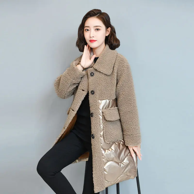 2020 Autumn and Winter Women Faux Fur Jacket Female Full Sleeve Turn-down Collar Lamb Fur Single Breasted Thick Warm Jacket B93
2020 Autumn and Winter Women Faux Fur Jacket Female Full Sleeve Turn-down Collar Lamb Fur Single Breasted Thick Warm Jacket B93