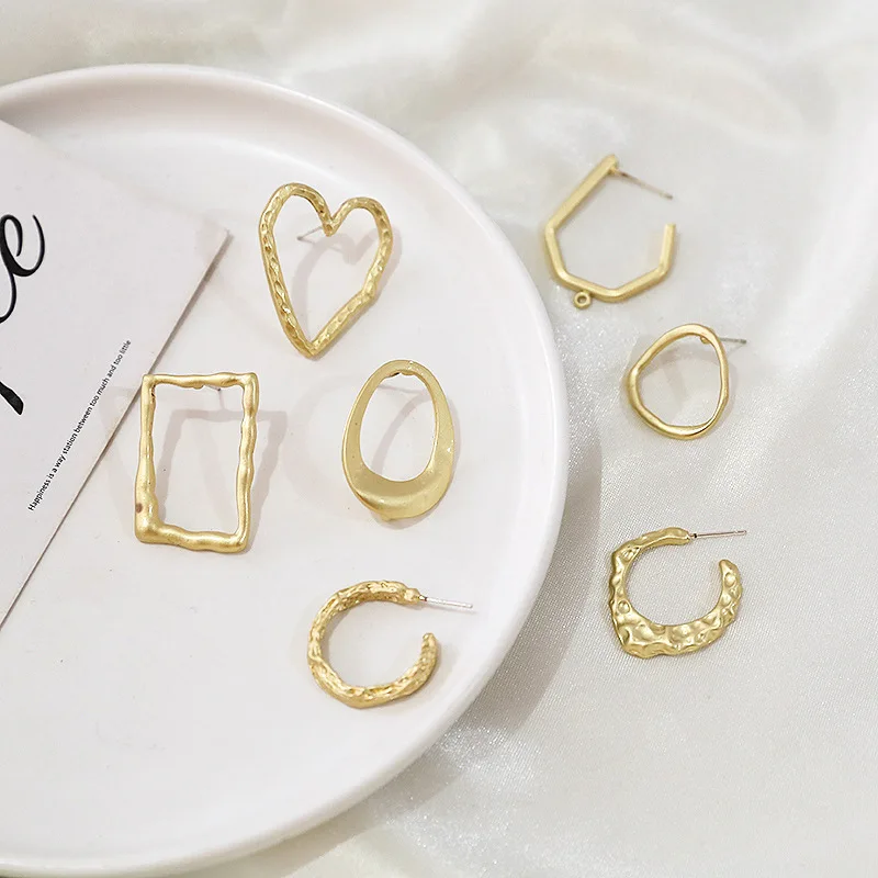 10pcs DIY Love Heart Stud Earring Settings Earrings Connectors Hollow Earring Back for Jewelry Making Accessories
10pcs DIY Love Heart Stud Earring Settings Earrings Connectors Hollow Earring Back for Jewelry Making Accessories