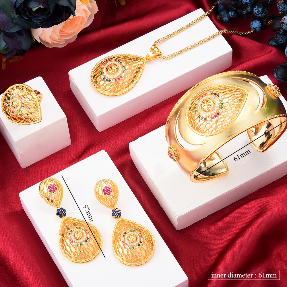 Brand Luxury Gorgeous Necklace Earrings Bangle Earrings Jewelry Set for Noble Women Wedding Party Show Jewelry High Quality
Brand Luxury Gorgeous Necklace Earrings Bangle Earrings Jewelry Set for Noble Women Wedding Party Show Jewelry High Quality