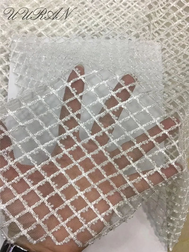 Африканская кружевная ткань из бисера, Высококачественная французская Кружевная Сетка, вышитая тюль, кружевная ткань, нигерийское кружево ...
Африканская кружевная ткань из бисера, Высококачественная французская Кружевная Сетка, вышитая тюль, кружевная ткань, нигерийское кружево ...