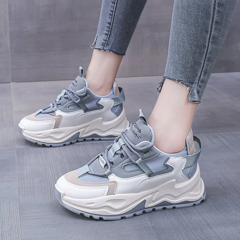 Classic Trend Sneakers Woman Old Shoes Women Shoe Autumn Korean Low-top Lace-up Running Casual Shoes Women Sports Shoes
Classic Trend Sneakers Woman Old Shoes Women Shoe Autumn Korean Low-top Lace-up Running Casual Shoes Women Sports Shoes