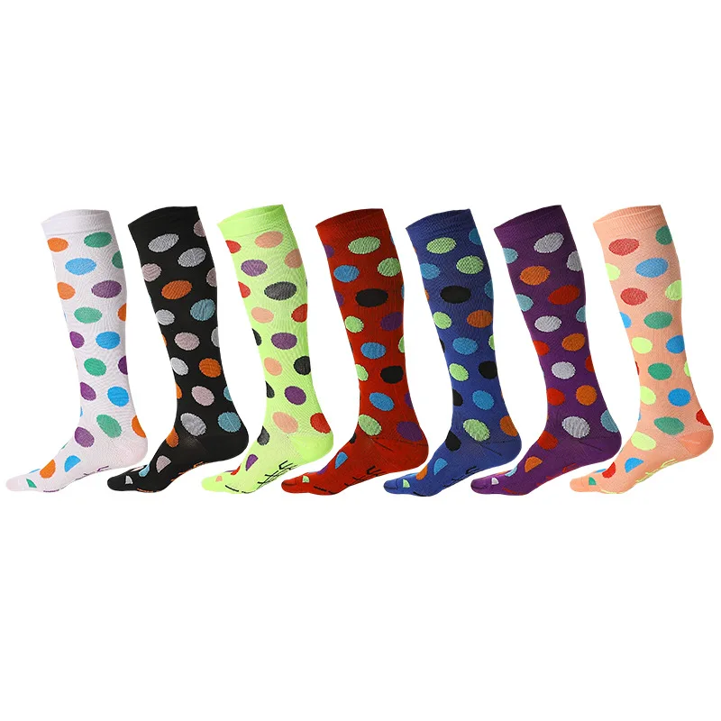 Unisex Compression Stockings(1 Pairs) Soccer Cycling Socks Fit For Outdoor Running Socks
Unisex Compression Stockings(1 Pairs) Soccer Cycling Socks Fit For Outdoor Running Socks