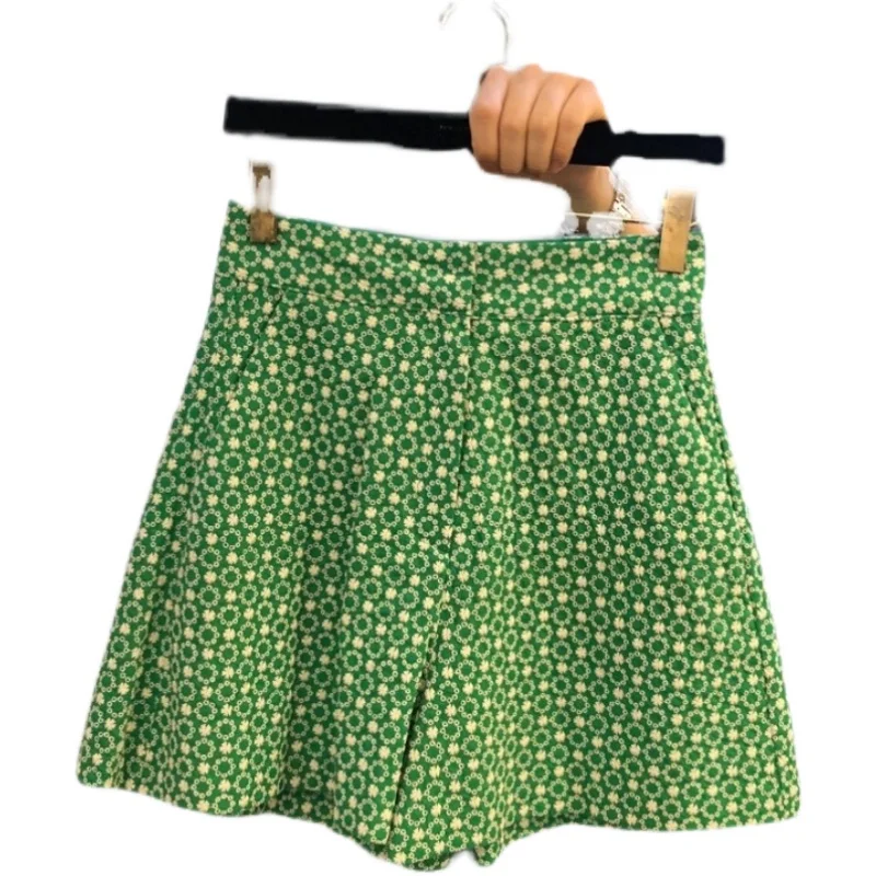 2021 summer new style fashion temperament casual all-match high-waisted thin printed wide-leg shorts women 
2021 summer new style fashion temperament casual all-match high-waisted thin printed wide-leg shorts women