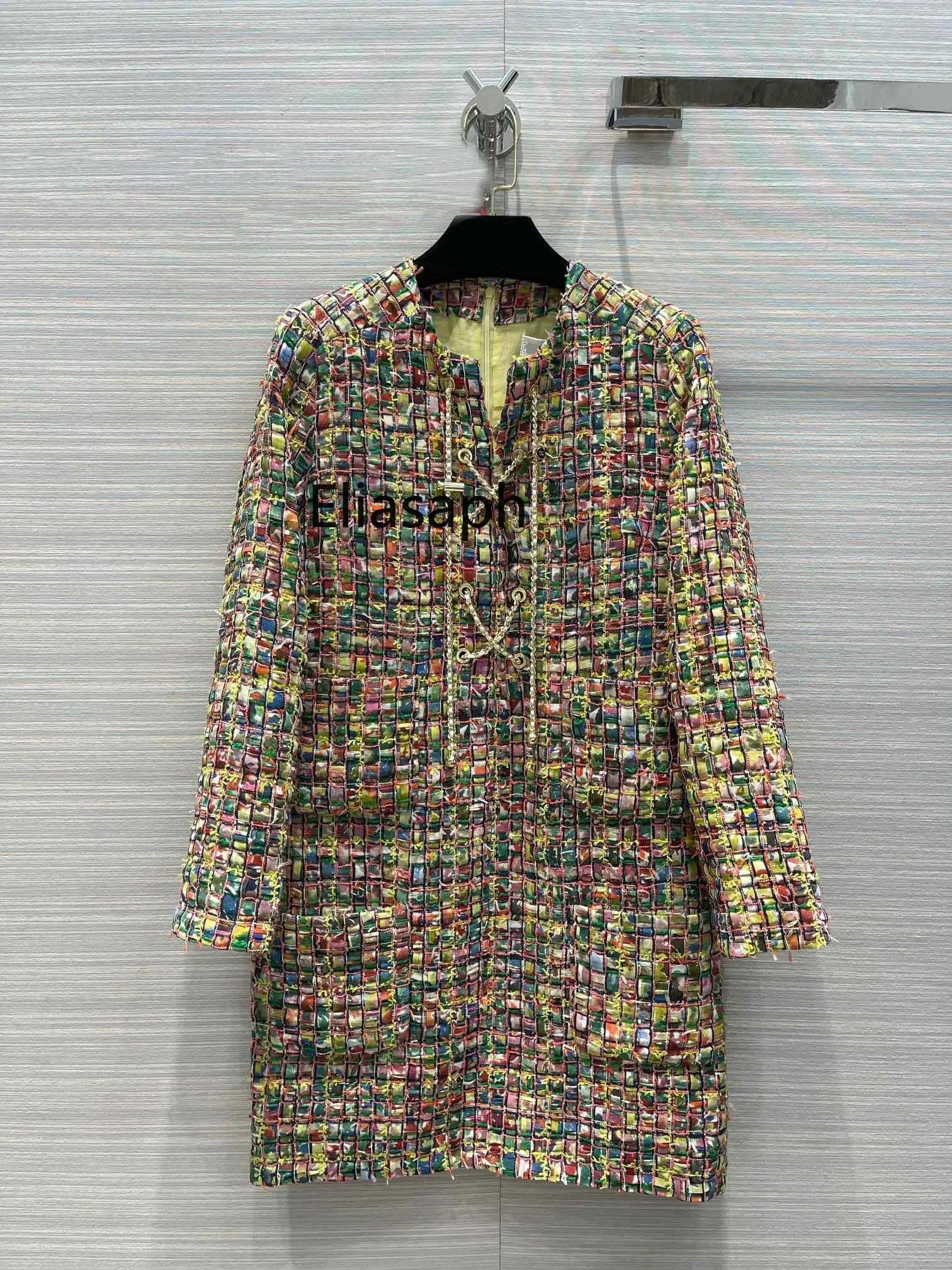 High Street Woven Dresses for Women Spring Fall 2021 Luxury Brand Long Sleeve Straight Dress Top Quality Blended Knitted Dresses
High Street Woven Dresses for Women Spring Fall 2021 Luxury Brand Long Sleeve Straight Dress Top Quality Blended Knitted Dresses