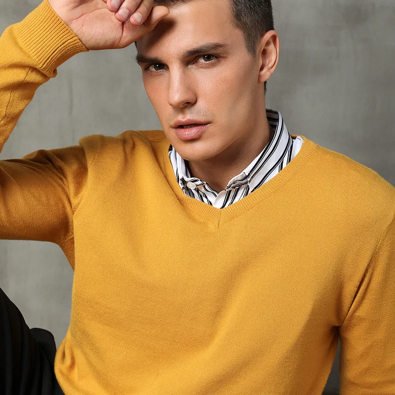 2020 autumn and winter mens sweater pullovers simple style cashmere knitted V neck sweater jumpers Thin male knitwear Black 3XL
2020 autumn and winter mens sweater pullovers simple style cashmere knitted V neck sweater jumpers Thin male knitwear Black 3XL