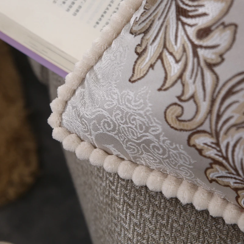 American Style Jacquard Cushion Cover Retro Classic Embroidery Flower Throw Pillows Case Home Decor Sofa Chair Car Pillowcase
American Style Jacquard Cushion Cover Retro Classic Embroidery Flower Throw Pillows Case Home Decor Sofa Chair Car Pillowcase