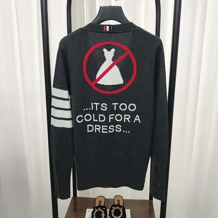 Fashion TB 2021 Thom Brand Sweaters Women Slim V-Neck Cardigans Clothing Striped Cotton Letter Pattern Casual Coat
Fashion TB 2021 Thom Brand Sweaters Women Slim V-Neck Cardigans Clothing Striped Cotton Letter Pattern Casual Coat