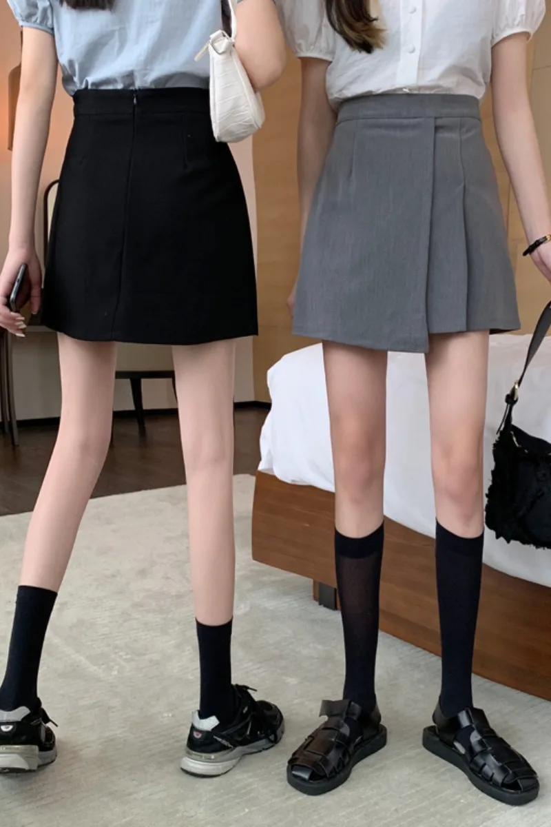 Spring and summer 2021 new Korean version of the high waist slim pleated skirt A-line skirt female girlfriend dress skirt 
Spring and summer 2021 new Korean version of the high waist slim pleated skirt A-line skirt female girlfriend dress skirt