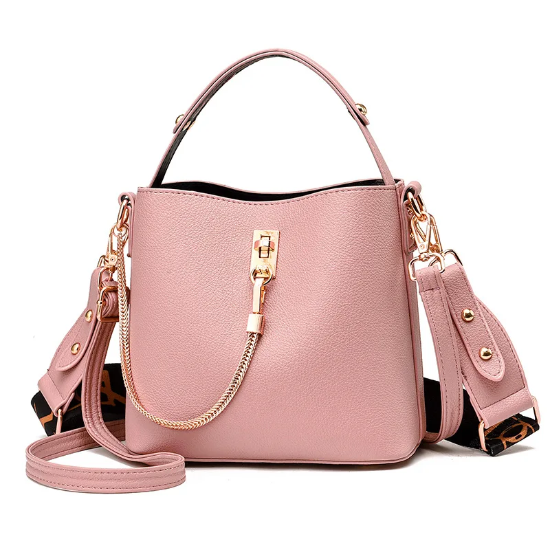 2021 Design Handbags High Quality Ladies Shoulder Women PU Leather Zip Lock Small Chains Flap Bags
2021 Design Handbags High Quality Ladies Shoulder Women PU Leather Zip Lock Small Chains Flap Bags