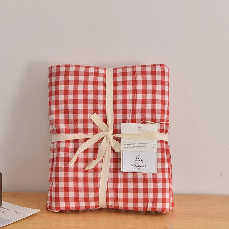 4 Pieces Washed Cotton Bedding Set Luxury Red Lattice Duvet Cover Solid Color Bed Quilt Cover Spread Flat Bed Sheet Pillowcase 
4 Pieces Washed Cotton Bedding Set Luxury Red Lattice Duvet Cover Solid Color Bed Quilt Cover Spread Flat Bed Sheet Pillowcase