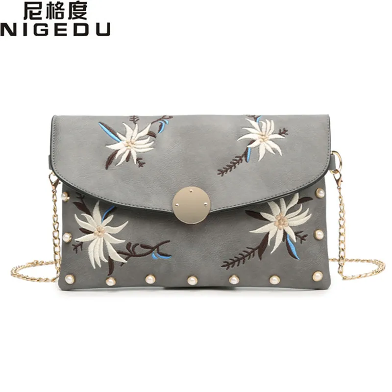 Embroidery Flowers Women's Clutches Chain rivet envelope clutch bag PU Crossbody Bags for Women shoulder bag evening Handbags
Embroidery Flowers Women's Clutches Chain rivet envelope clutch bag PU Crossbody Bags for Women shoulder bag evening Handbags
