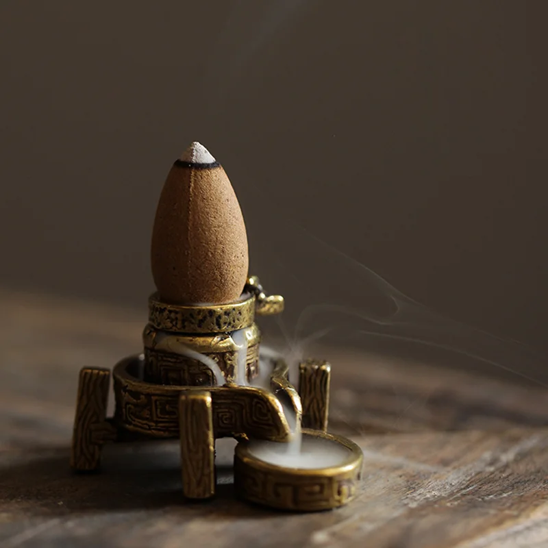 Grindstone Cense Smoke Waterfall Backflow Incense Antique Fan Old Stone Creative Grinding Table Grinding Disc Incense
Grindstone Cense Smoke Waterfall Backflow Incense Antique Fan Old Stone Creative Grinding Table Grinding Disc Incense