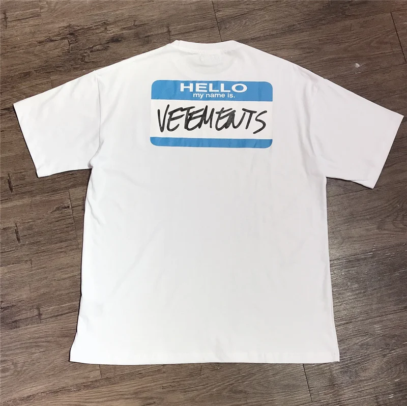 Oversized VETEMENTS T-shirt Men Women 1:1 High Quality T Shirt HELLO MY NAME IS Vetements Tee VTM Tops
Oversized VETEMENTS T-shirt Men Women 1:1 High Quality T Shirt HELLO MY NAME IS Vetements Tee VTM Tops
