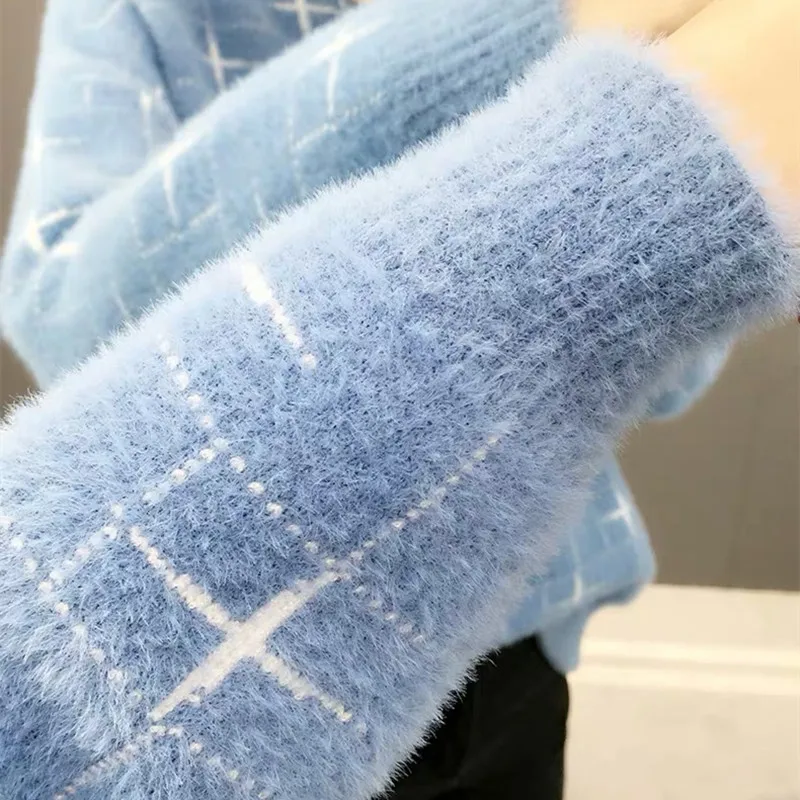 Woman Sweaters O Neck Pullover Jumper Soft Mohair Snowflak Pattern Pullovers Winter Casual Loose Velvet Thick Knitted Sweater
Woman Sweaters O Neck Pullover Jumper Soft Mohair Snowflak Pattern Pullovers Winter Casual Loose Velvet Thick Knitted Sweater