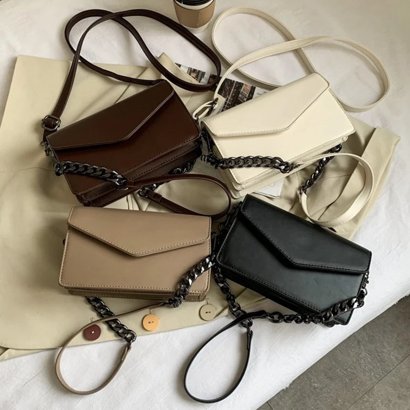 Metal Chain Shoulder Flap Bag Women Luxury Designer Pu Leather Simple High-End Fashion Lady Handbags Luxury Brand Crossbody Bag
Metal Chain Shoulder Flap Bag Women Luxury Designer Pu Leather Simple High-End Fashion Lady Handbags Luxury Brand Crossbody Bag