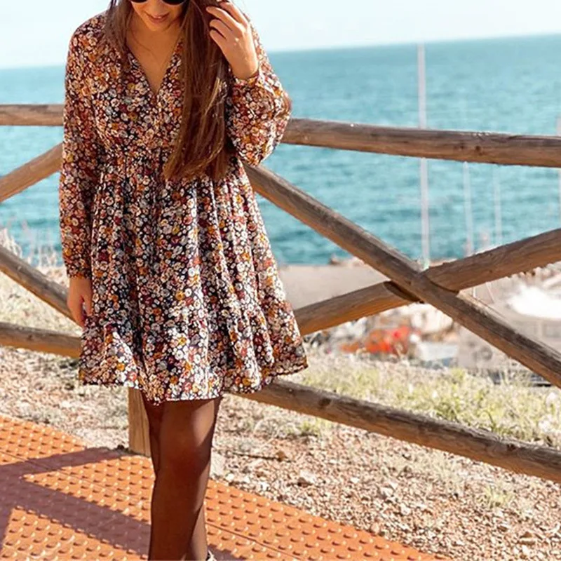 2020 Autumn New Hot Floral Print Dress Women Lantern Long Sleeve Pleated Dresses V Neck Beach Mini Dress Female
2020 Autumn New Hot Floral Print Dress Women Lantern Long Sleeve Pleated Dresses V Neck Beach Mini Dress Female