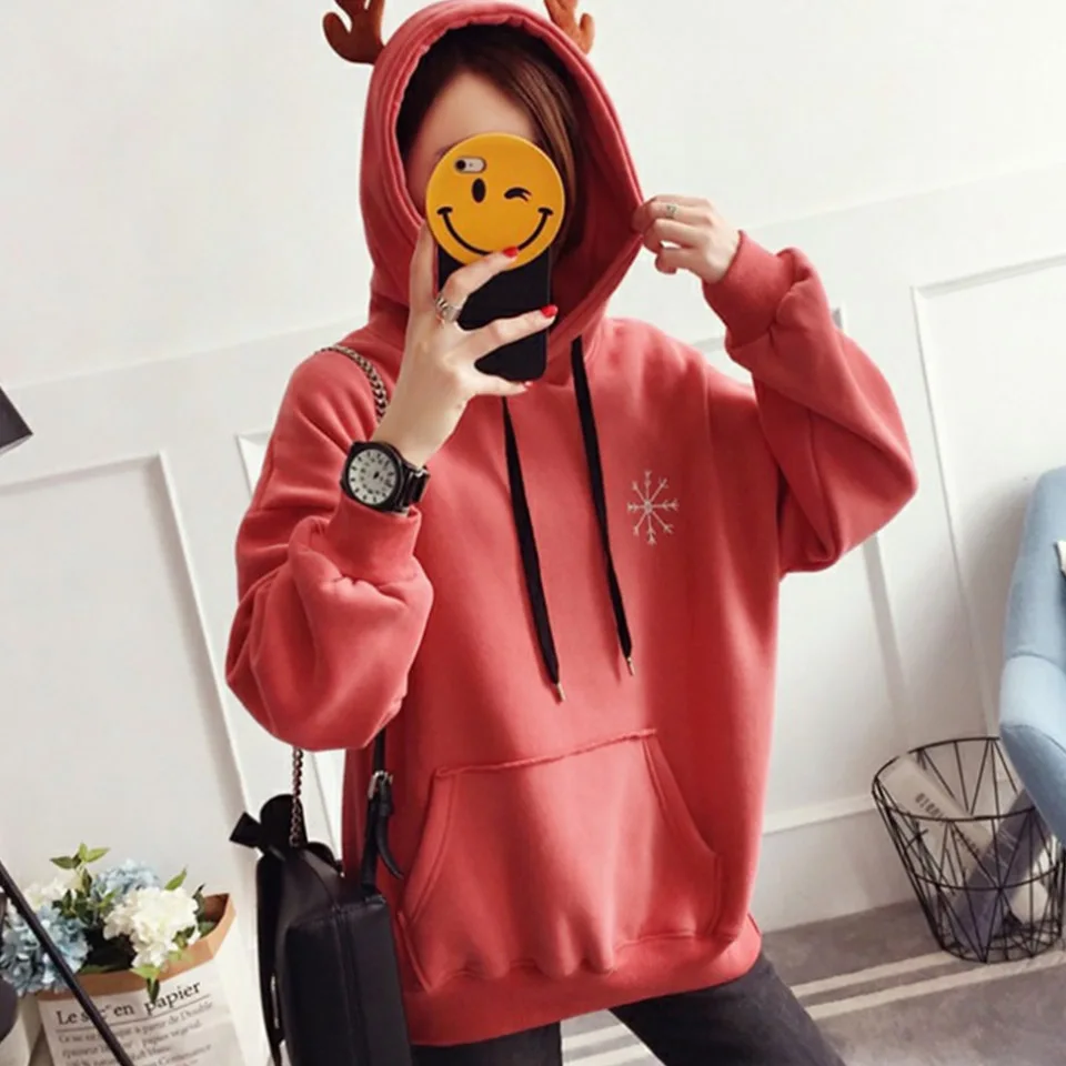 Reindeer Horned Hoodie Sweatshirt With Horns Poleron Mujer 2021 Snowflake Letter Embroidery Hoodie Kangaroo Pocket Hoodie Women
Reindeer Horned Hoodie Sweatshirt With Horns Poleron Mujer 2021 Snowflake Letter Embroidery Hoodie Kangaroo Pocket Hoodie Women