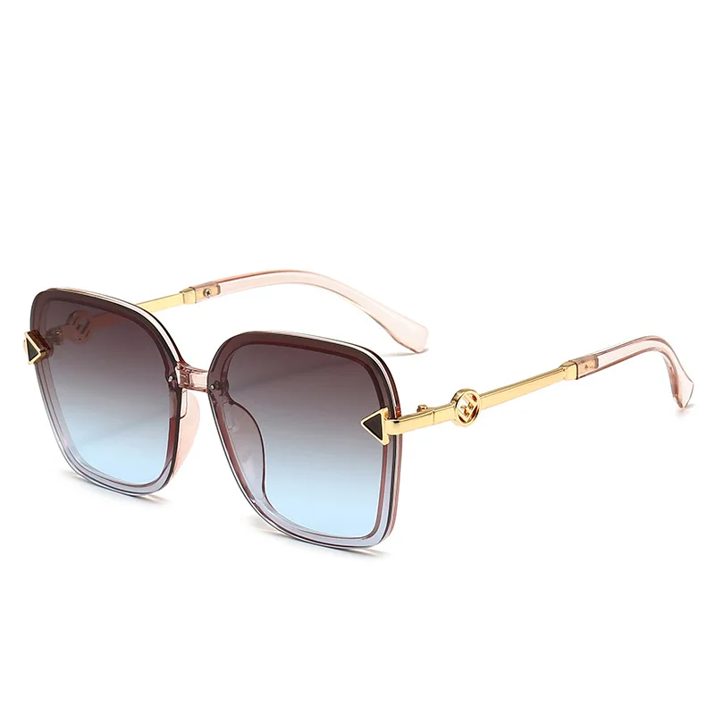 European and American brand new metal arrow sunglasses female oversized square fashion sunglasses
European and American brand new metal arrow sunglasses female oversized square fashion sunglasses