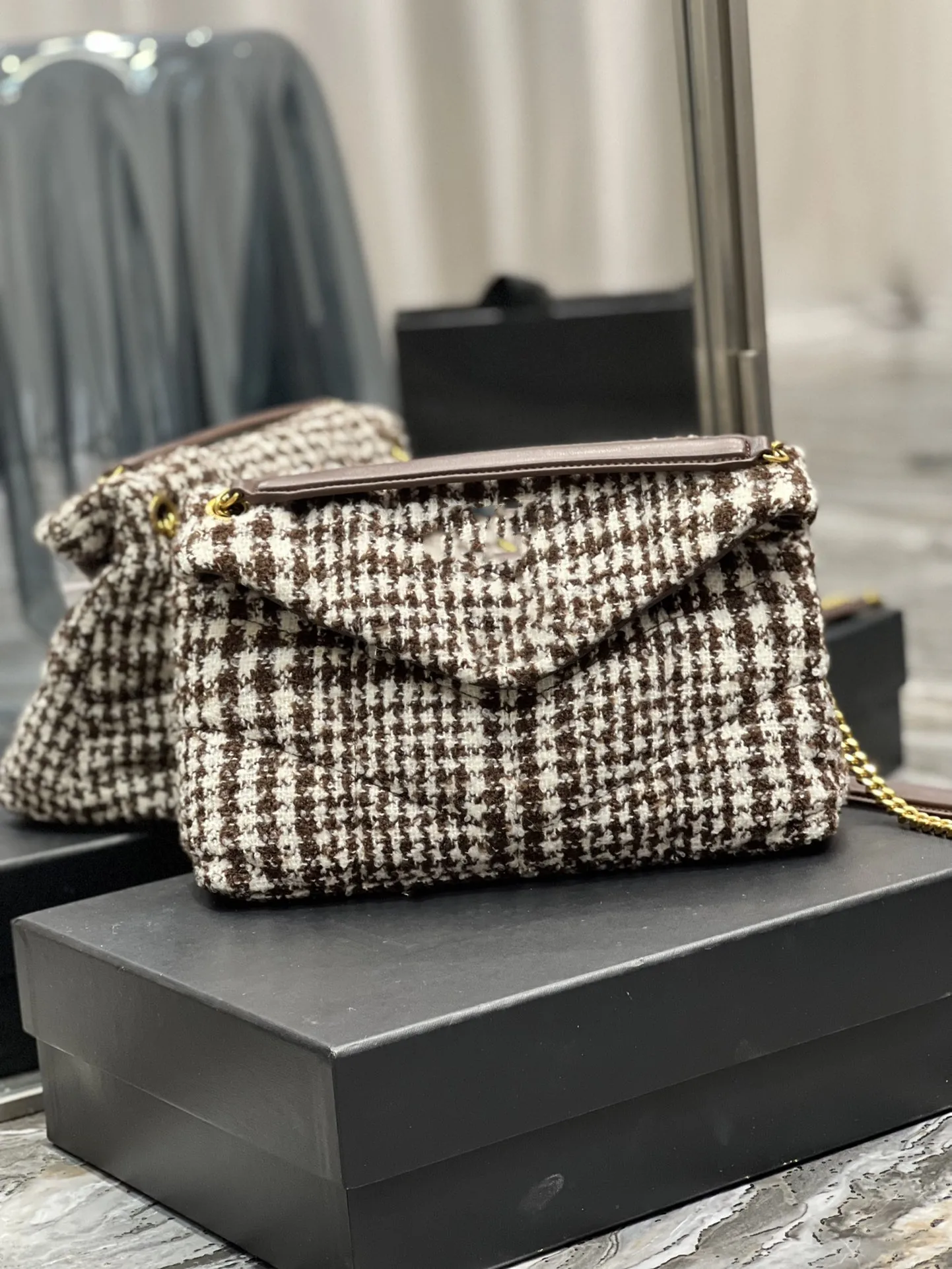 

luxury brand designer high quality cloth bag autumn and winter wool loulou puffer inclined shoulder crossbody woman fashion bag