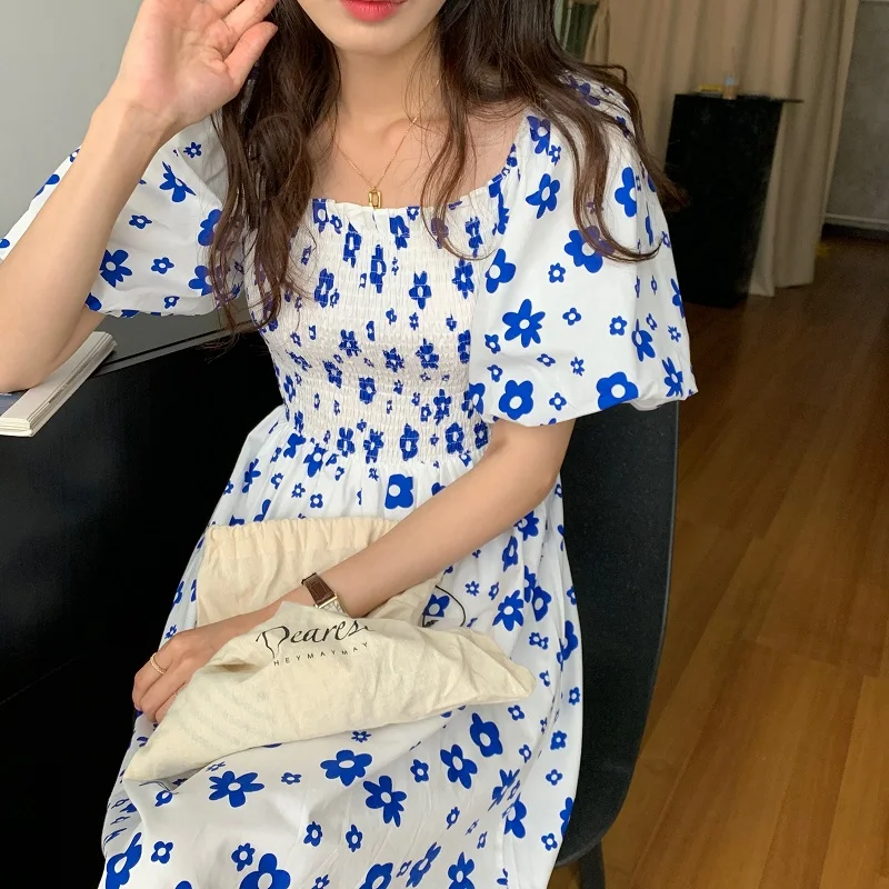 Summer Elegant Midi Women Puff Sleeve Square Collar Boho Holiday Print Dress Female Party Dress Korean Style
Summer Elegant Midi Women Puff Sleeve Square Collar Boho Holiday Print Dress Female Party Dress Korean Style