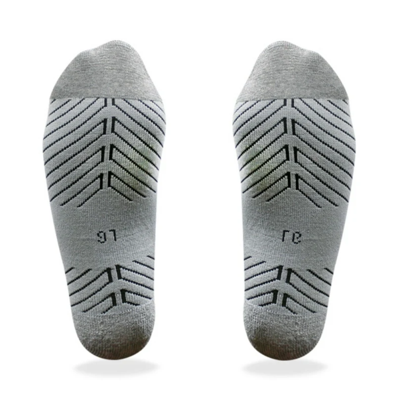 Adult Kids Professional Sports Soccer Socks Non-slip Knee High Football Socks Sweat-absorbing Breathable Training Running Socks
Adult Kids Professional Sports Soccer Socks Non-slip Knee High Football Socks Sweat-absorbing Breathable Training Running Socks