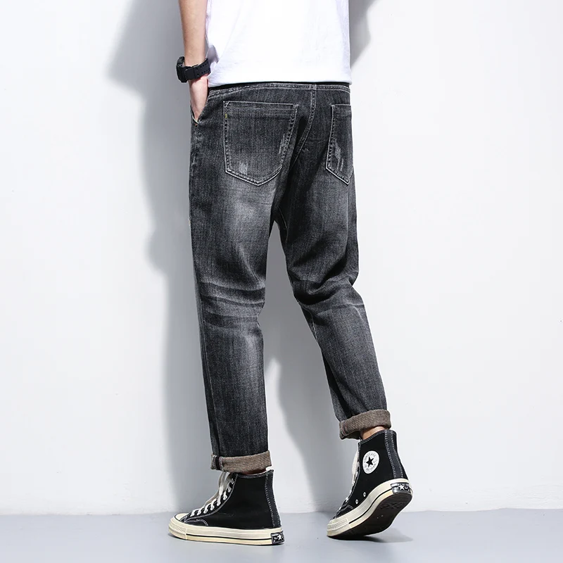 High quality spring, summer, new black grey jeans male popular logo high-end micro harlan feet nine minutes of pants pants trend
High quality spring, summer, new black grey jeans male popular logo high-end micro harlan feet nine minutes of pants pants trend