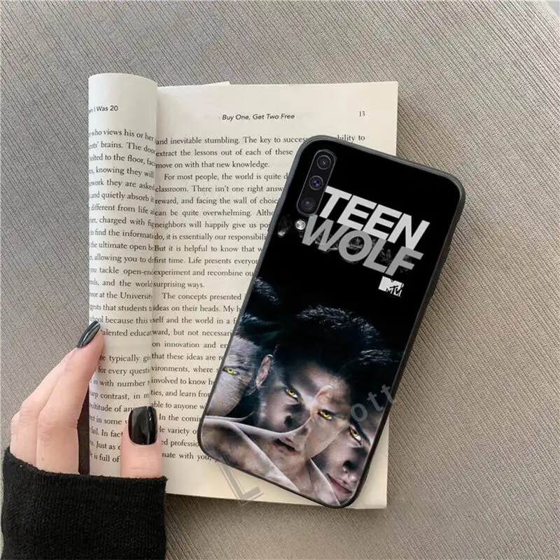 Teen Wolf Dylan O'Brien Phone Case For Samsung A40 A50 A51 A71 A20E A20S S8 S9 S10 S20 Plus note 20 ultra 4G 5G
Teen Wolf Dylan O'Brien Phone Case For Samsung A40 A50 A51 A71 A20E A20S S8 S9 S10 S20 Plus note 20 ultra 4G 5G