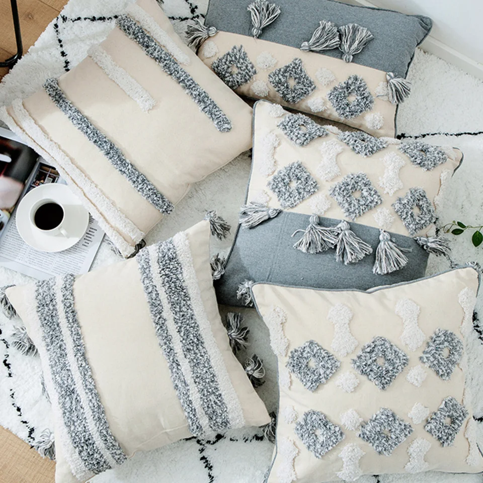 Luxury Cushion Covers with Tassels Tufted Tassel Throw Pillow Covers for Bed Sofa Couch 45*45cm Pillow Cover Home Decor
Luxury Cushion Covers with Tassels Tufted Tassel Throw Pillow Covers for Bed Sofa Couch 45*45cm Pillow Cover Home Decor