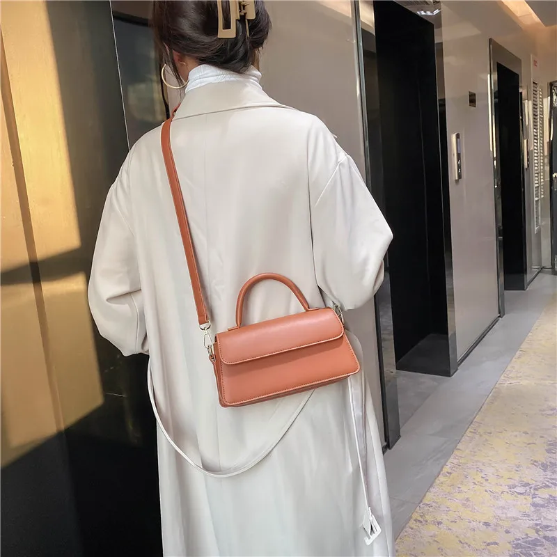 Trendy Ladies Shoulder Bag Solid Color Soft Leather Retro Small Bag Western Style Popular High-end Crossbody Bag Top Handle 
Trendy Ladies Shoulder Bag Solid Color Soft Leather Retro Small Bag Western Style Popular High-end Crossbody Bag Top Handle
