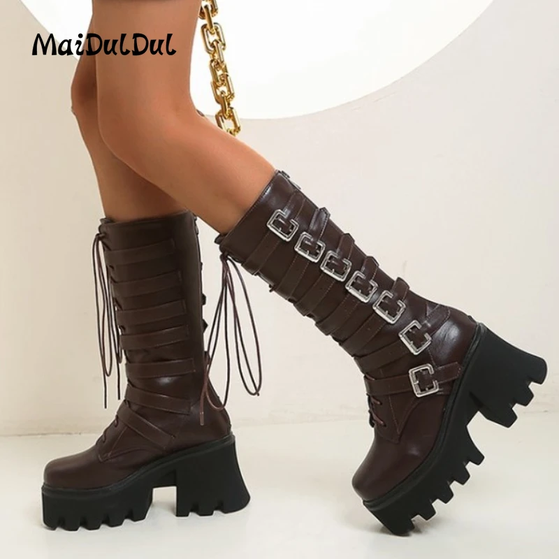 Women Solid Black Lacing Mid Shoes Female Belt Buckle Wedges Platform Wear-resistant Rubber High Heels Zip Winter Fashion Boots
Women Solid Black Lacing Mid Shoes Female Belt Buckle Wedges Platform Wear-resistant Rubber High Heels Zip Winter Fashion Boots