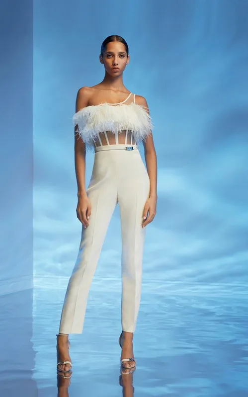 Elegant high quality sexy women 2020 sexy white strapless off shoulder sleeveless bodycon bandage jumpsuitsWholesale
Elegant high quality sexy women 2020 sexy white strapless off shoulder sleeveless bodycon bandage jumpsuitsWholesale