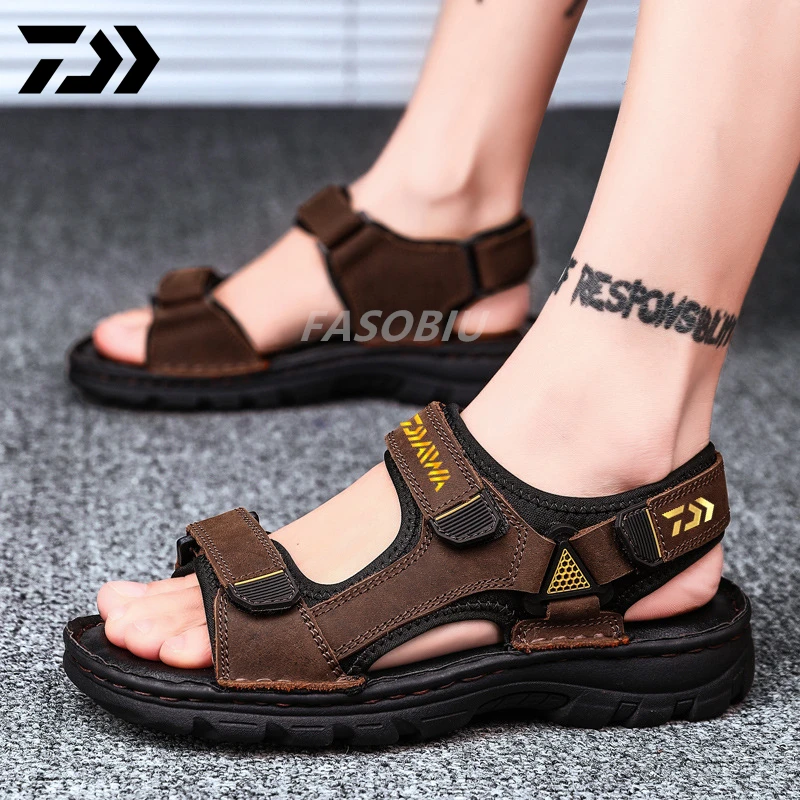Daiwa Brand Fishing Baotou Sandals and Slippers Mountaineering Non-slip Hollow Men's Slippers Outdoor Breathable Beach Shoes
Daiwa Brand Fishing Baotou Sandals and Slippers Mountaineering Non-slip Hollow Men's Slippers Outdoor Breathable Beach Shoes