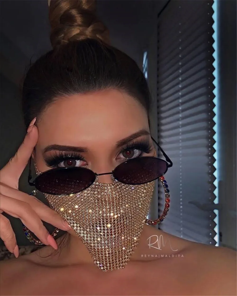 Female crystal mask, party mask for women, fishing jewelry, strass metal net, freestyle decoration, face mask, novelty, 2020
Female crystal mask, party mask for women, fishing jewelry, strass metal net, freestyle decoration, face mask, novelty, 2020