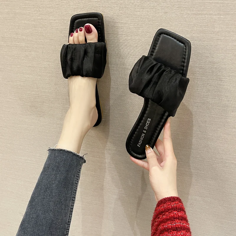 Low Female Shoes Slippers Flat Square Toe Luxury Slides 2021 Designer Rubber Soft Casual Rome PU Leisure Flat Shoes Female Rubbe
Low Female Shoes Slippers Flat Square Toe Luxury Slides 2021 Designer Rubber Soft Casual Rome PU Leisure Flat Shoes Female Rubbe