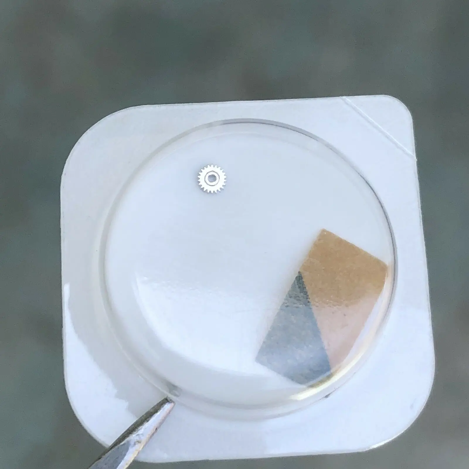 2135 2130 
2135 2130