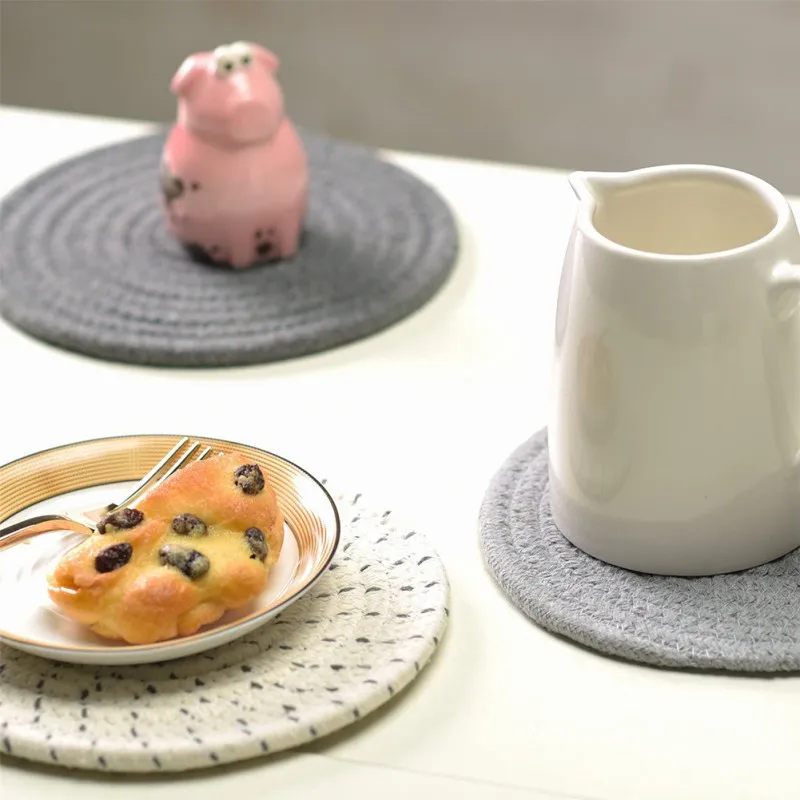 3PCS/SET Round Heat Resistant Cotton Mat Drink Cup Coasters Non-slip Pot Holder Table Placemat Kitchen Accessories Onderzetters 
3PCS/SET Round Heat Resistant Cotton Mat Drink Cup Coasters Non-slip Pot Holder Table Placemat Kitchen Accessories Onderzetters