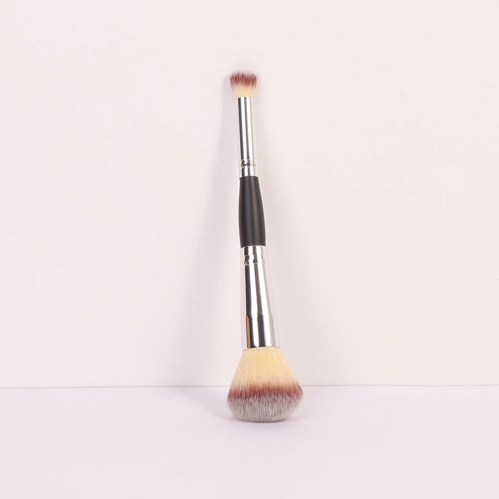 1Pcs Double Head Foundation Brush Loose Powder Concealer Blusher Nose shadow Face Makeup Brushes Tools Pro Beauty Cosmetic Tools
1Pcs Double Head Foundation Brush Loose Powder Concealer Blusher Nose shadow Face Makeup Brushes Tools Pro Beauty Cosmetic Tools