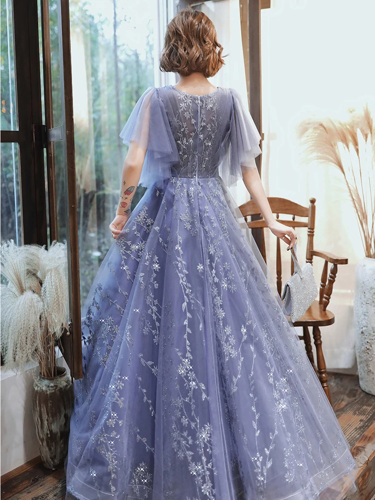 Shiny Glitter Blue Evening Dresses Long 2020 Elegant O-neck A-line Floor-length Pleated Tulle Prom Gowns Plus Size
Shiny Glitter Blue Evening Dresses Long 2020 Elegant O-neck A-line Floor-length Pleated Tulle Prom Gowns Plus Size
