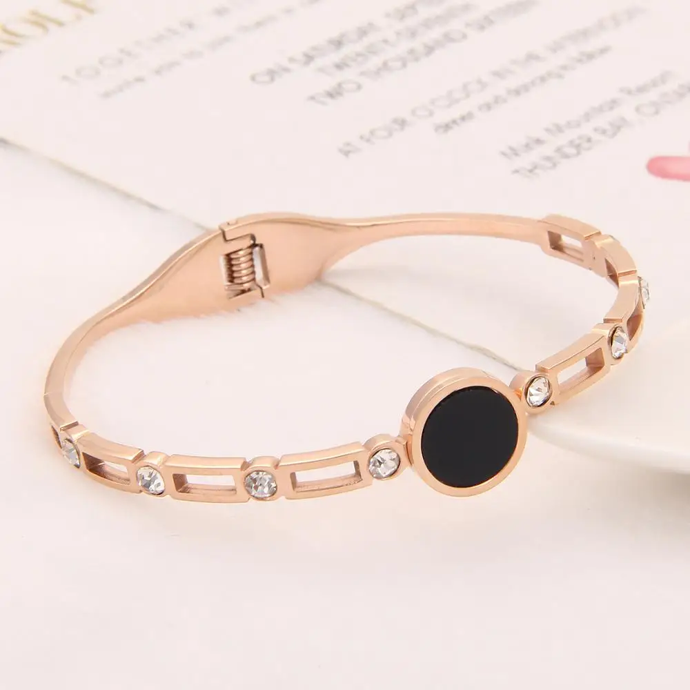 New female lovers titanium steel fashion jewelry accessories bangle rose gold bracelet black round concise wristlet jewel women
New female lovers titanium steel fashion jewelry accessories bangle rose gold bracelet black round concise wristlet jewel women