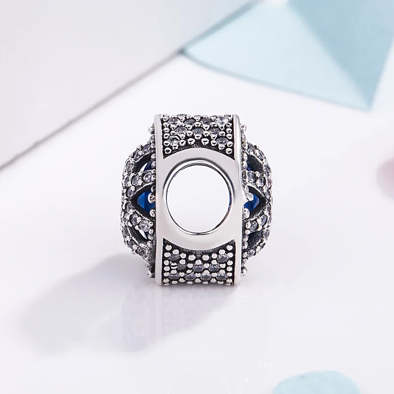 Genuine 925 Sterling Silver Charm Geometric Snowflake Glacial Beauty With Crystal Beads Fit pan Bracelet & Necklace Jewelry
Genuine 925 Sterling Silver Charm Geometric Snowflake Glacial Beauty With Crystal Beads Fit pan Bracelet & Necklace Jewelry