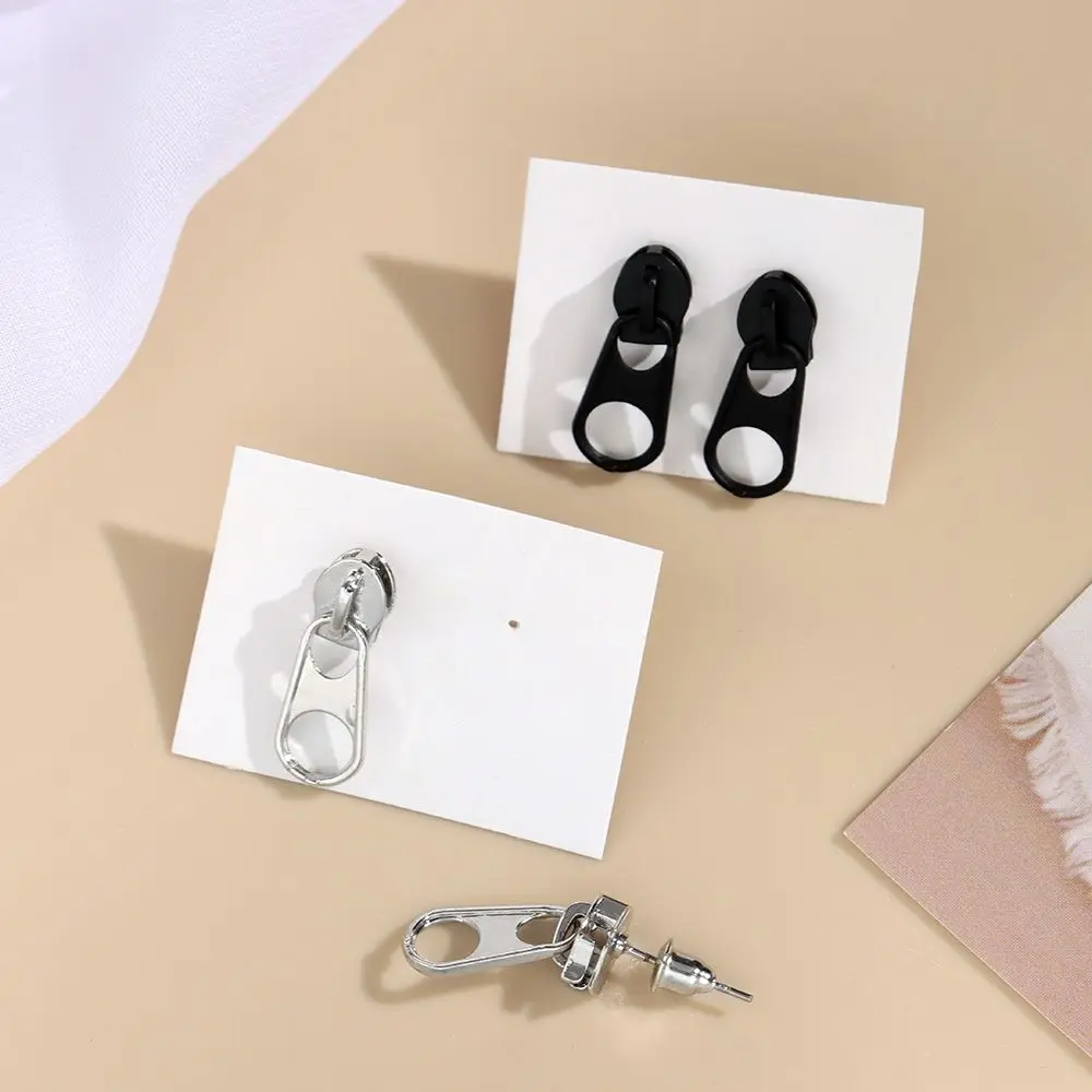 Jewelry Personality Simple Creative Punk Retro Tragus Cartilage Ear Piercing Zipper Earring
Jewelry Personality Simple Creative Punk Retro Tragus Cartilage Ear Piercing Zipper Earring